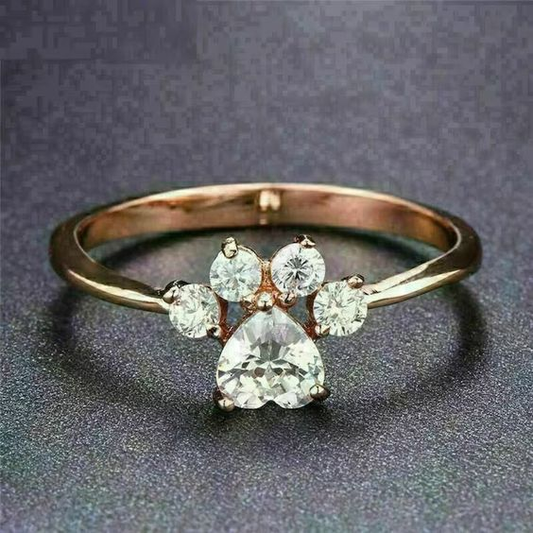 Timeless Zirconia Paw Print Ring